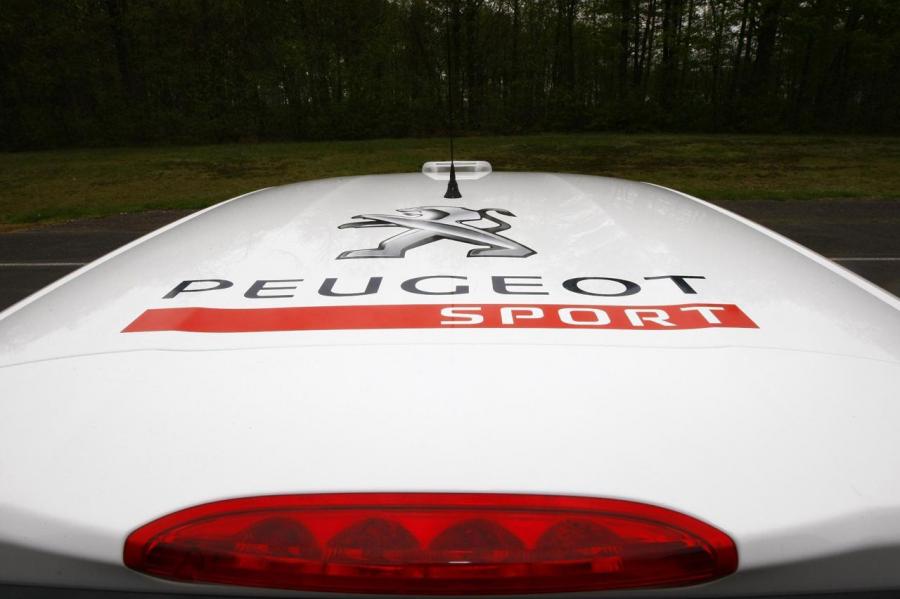  Peugeot 208 R2 Rally Car 2012 года  (фото 38 из 41)